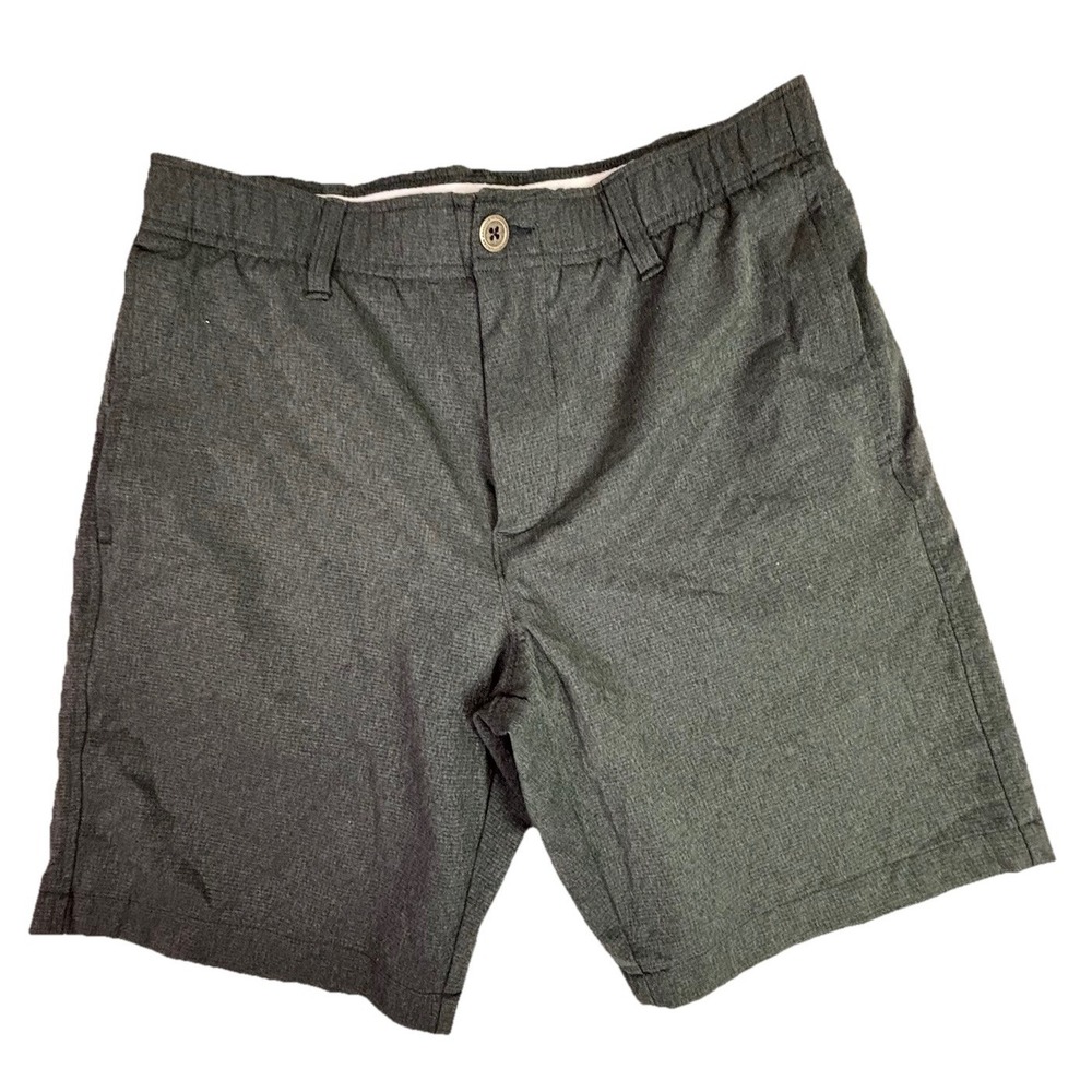 Under Armour Mens Golf Shorts Size 32 Black HeatGear Loose Fit Stretch Active